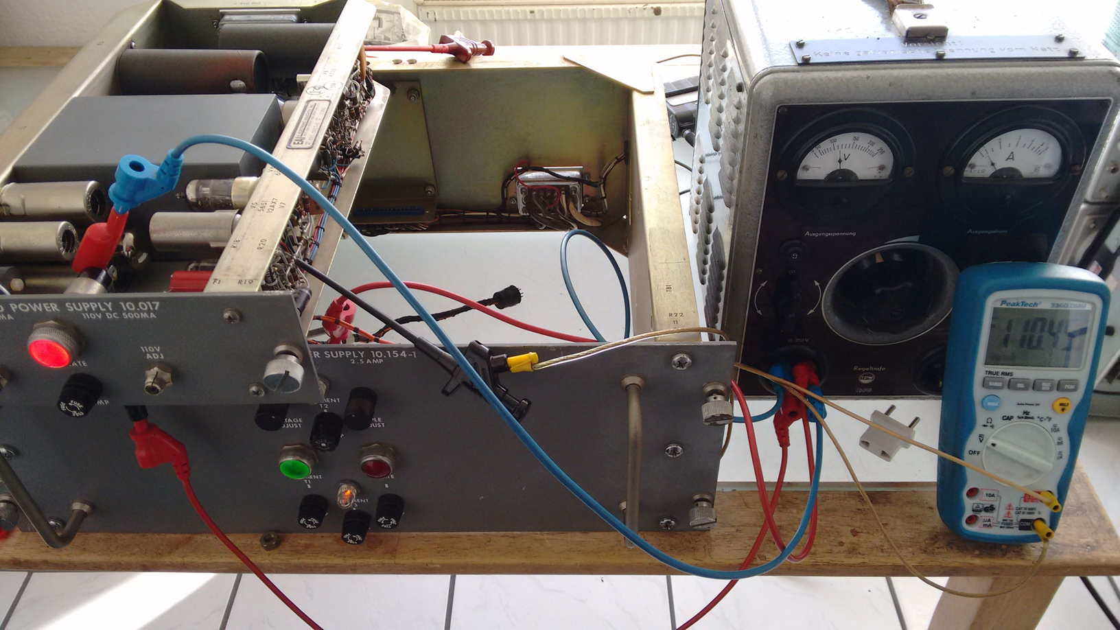 Inbetriebnahme des 110 Volt Netzteils Type 10.017 mit Heiztransormatoren aus dem 300 Volt Einschub Type 10.154